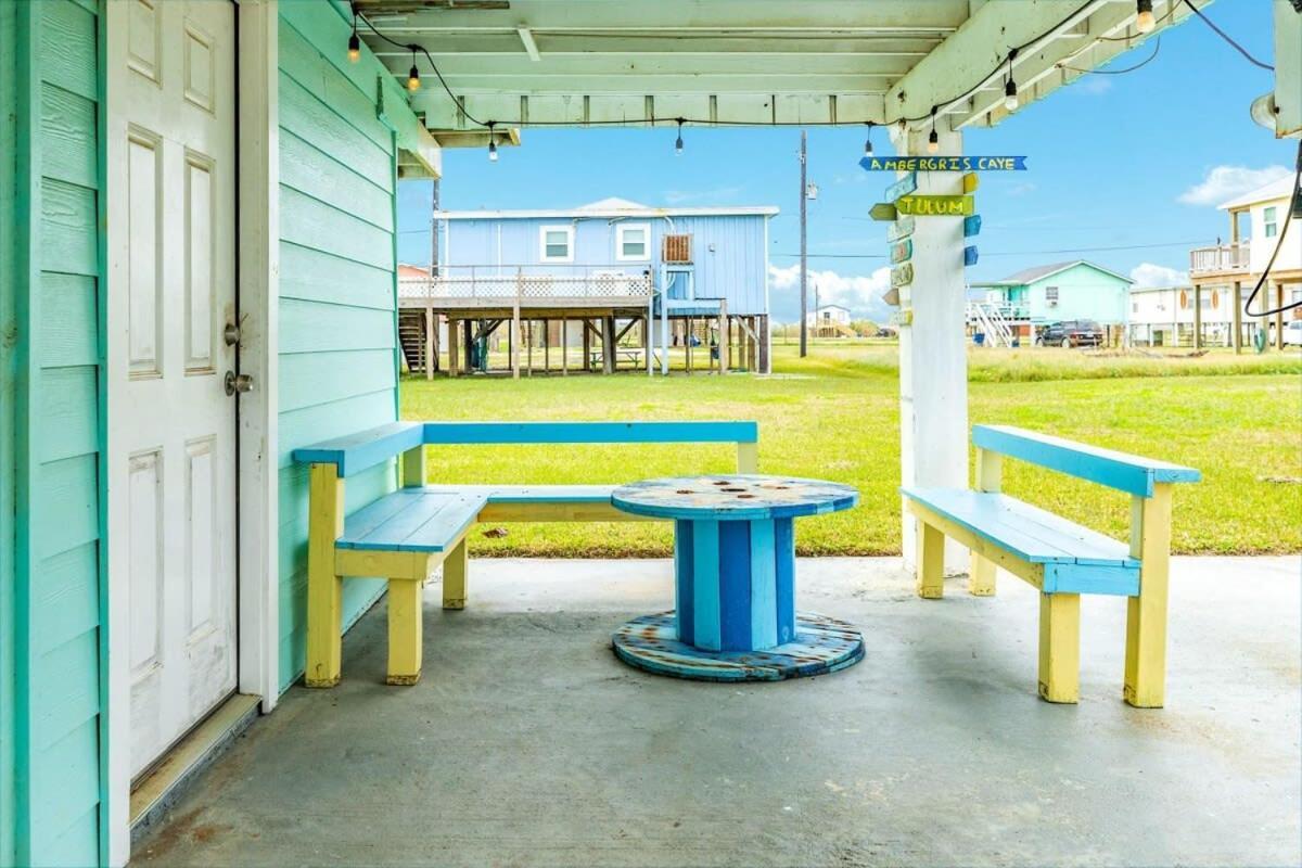 Fun in the Sun! Cozy Beach Pad w/ Gulf Views & Easy Access to the Sand! Surfside Beach Zewnętrze zdjęcie